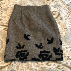 DESIGNER** high end pencil skirt